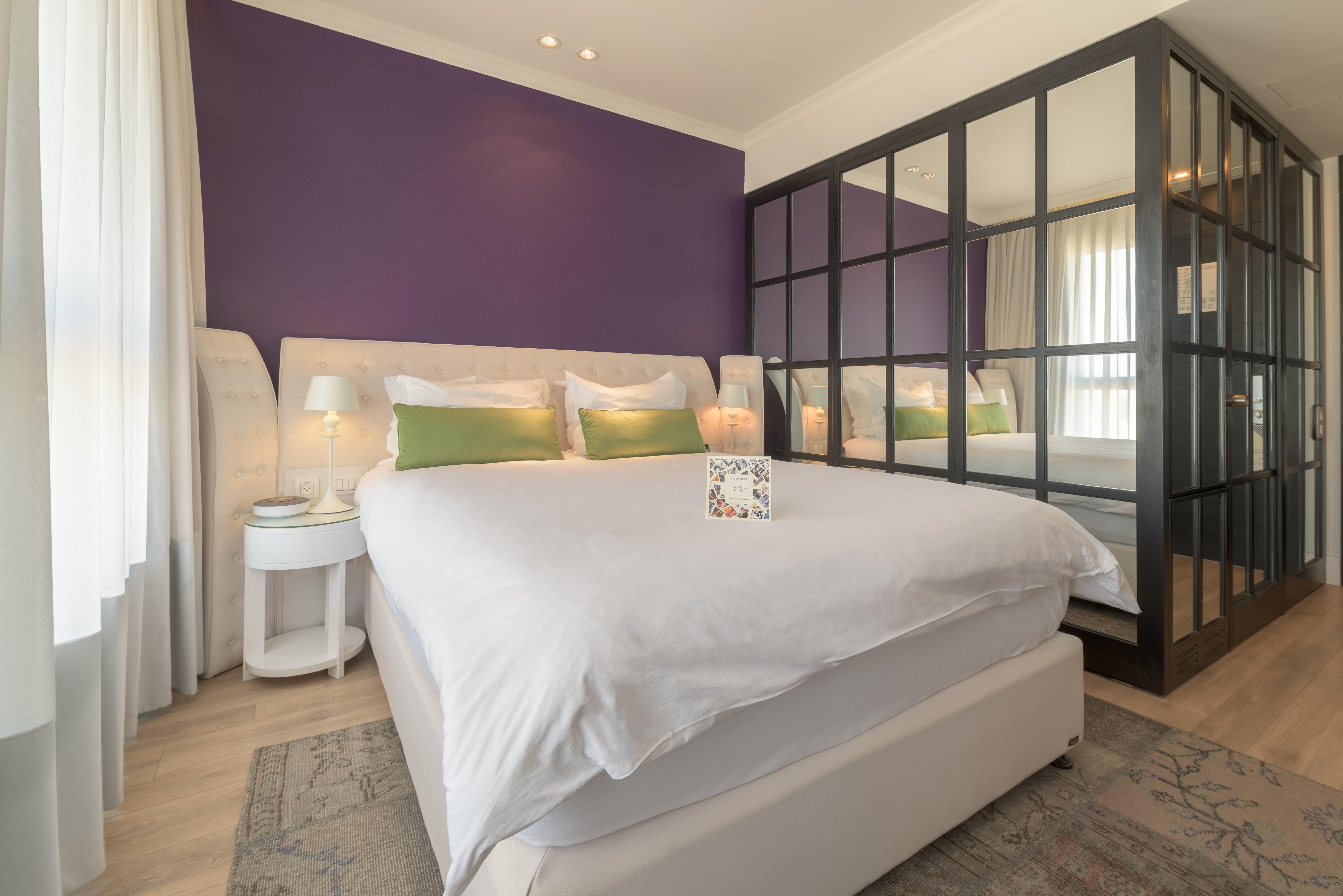 Hotel Indigo Tel Aviv - Diamond District By Ihg Giv'atayim Exterior foto A bedroom at the hotel